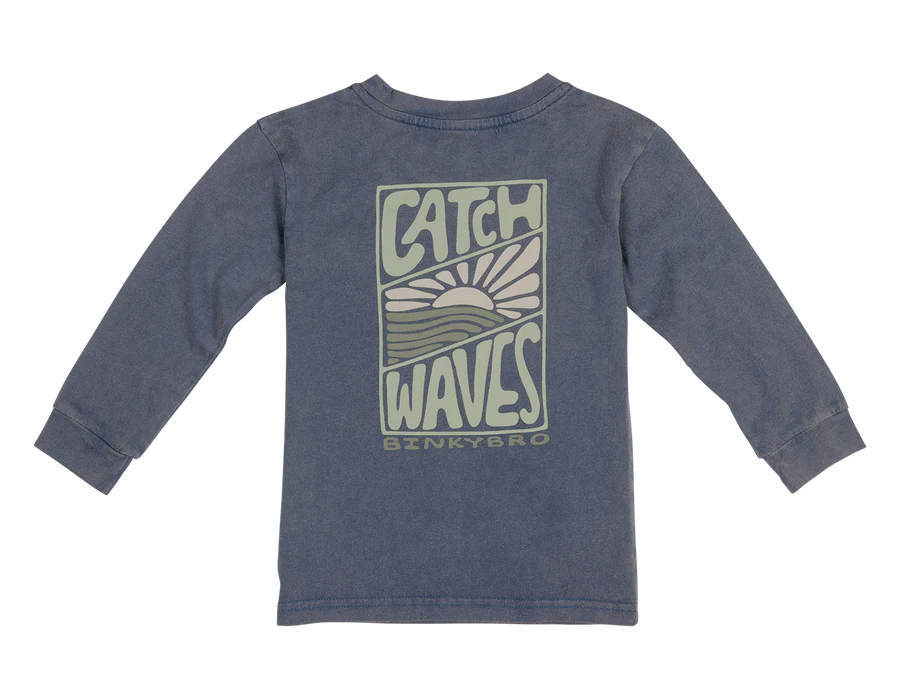 Catch Waves Light Long Sleeve