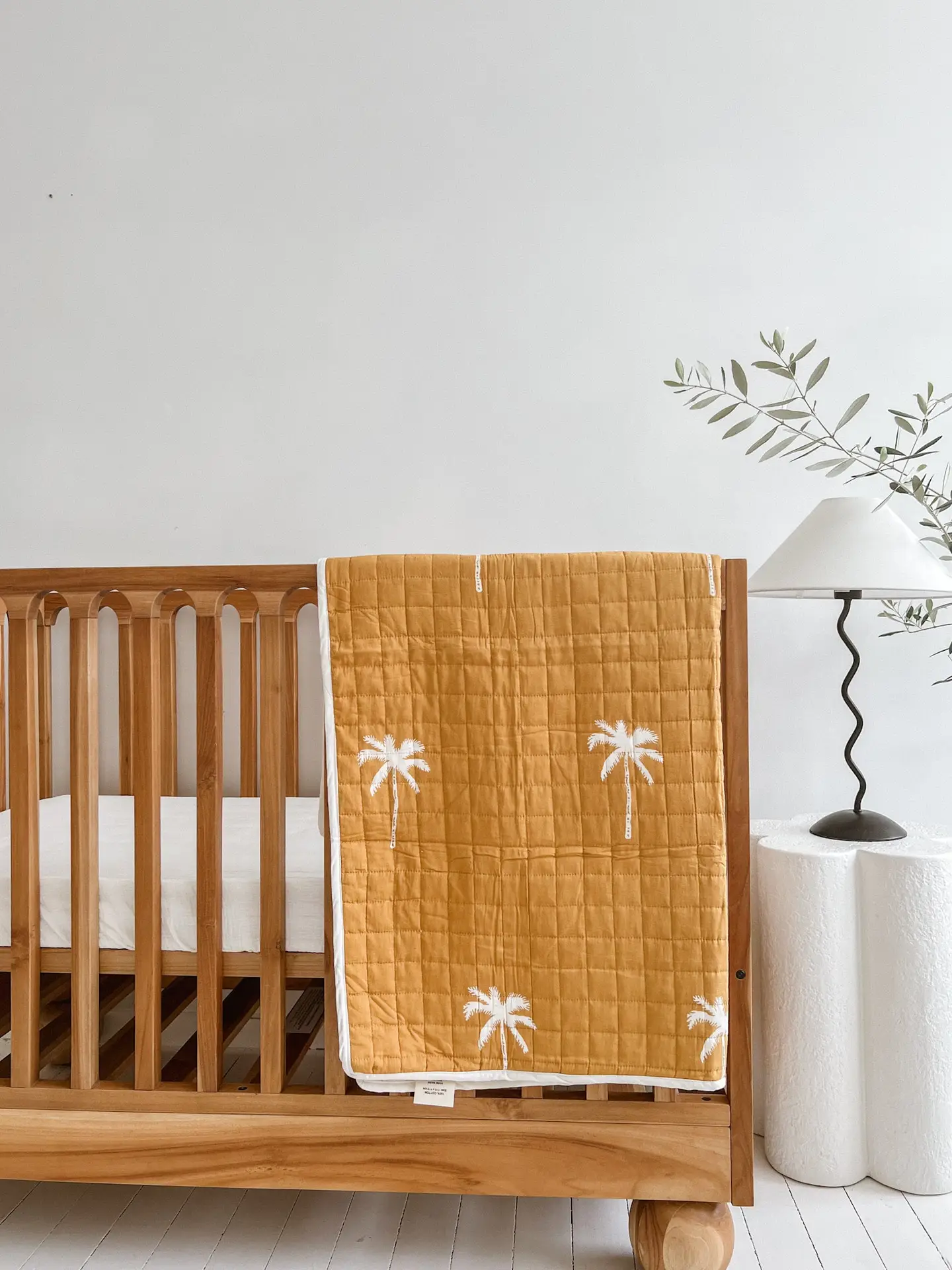 Sandalwood Palm Quilt (Lightweight)